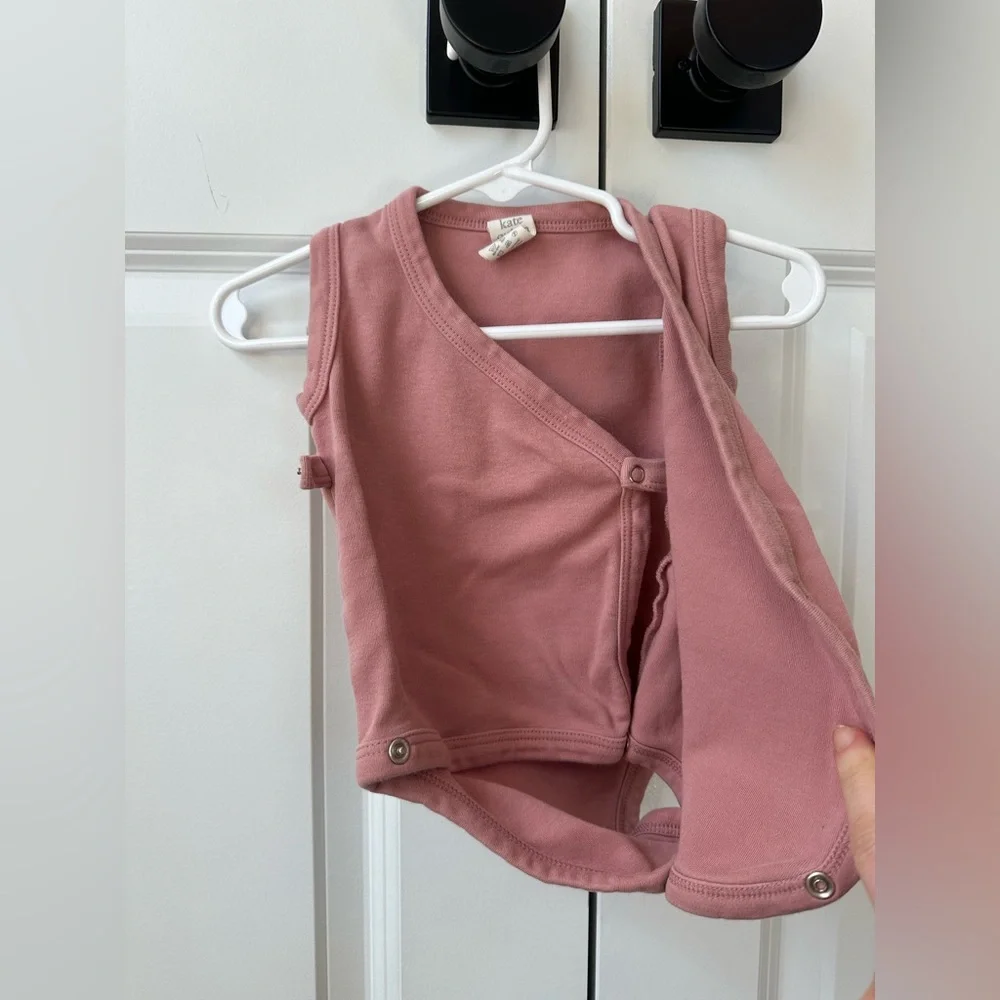 Kate Quinn Girls Short Sleeve Kimono Onesie Pink (Size 3-6 Months)